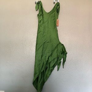 CULT GAIA
Dehlila Side-Tie Midi Dress in Green